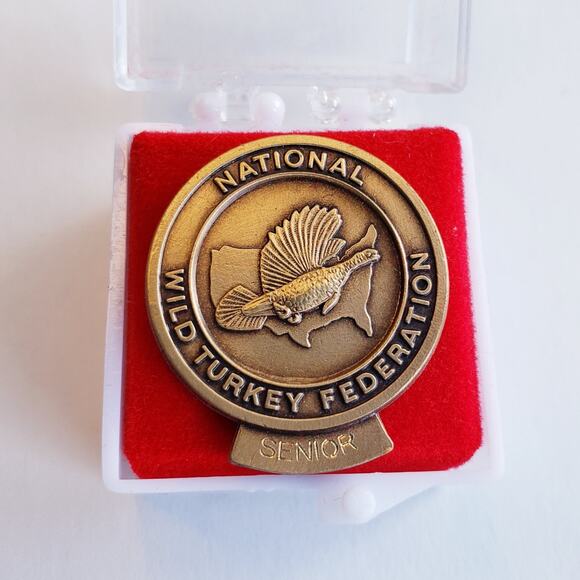 Vintage National Wild Turkey Federation NWTF Senior Lapel Pin w/ Box - Picture 1 of 4